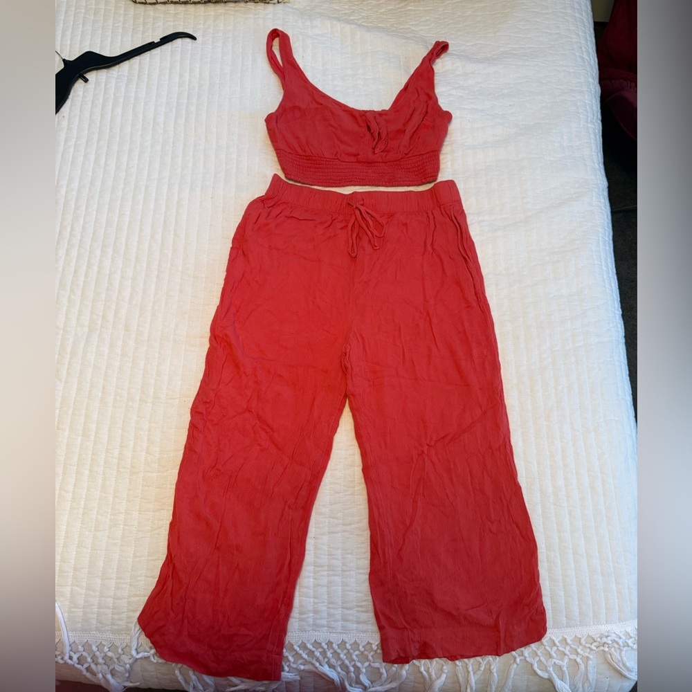 Abercrombie & Fitch Red Set